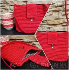 Červená háčkovaná kabelka