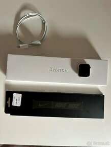 Apple Watch series 8 41mm Starlight Aluminium Case