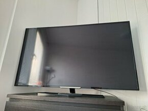 PHILIPS LED televízor s Full HD 48" uhlopriečka 124 cm