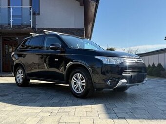 Mitsubishi Outlander 2.2 DI-D Intense