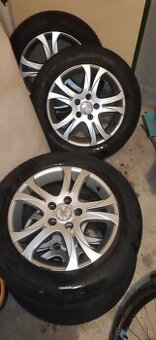 Predám legované disky (RIM Alloy)  5x114,3 R16 + zimné pneu