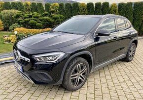 Mercedes-Benz GLA 200 d 8G-DCT AMG Line 2021 ·