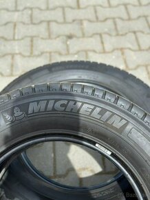 Predam 2ks pneu 235/65/r16C letne Michelin - 1