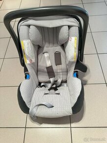 Britax Romer 0-13 kg s čipom na deaktiváciu airbagu Mercedes - 1