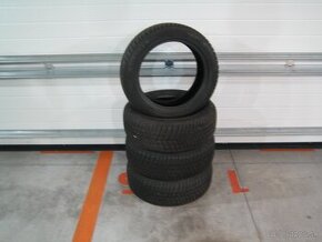 Zimné  pneumatiky BARUM 205/55 R17 XL