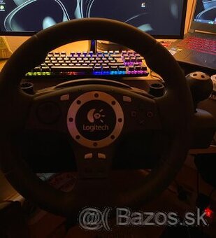 LOGITECH DRIVING FORCE PRO