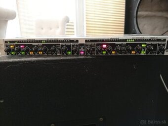 Aparatúra Behringer model MDX1600