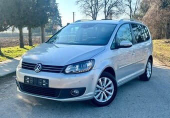 VOLKSWAGEN TOURAN 2.0 TDI DSG HIGHLINE