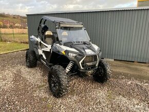 Polaris RZR 1000 XP