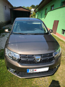 Dacia - Sandero Rou