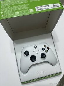 Xbox series ovladac - 1