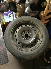 Zimne pneumatiky 195/60 R15 na plechovych diskoch - 1