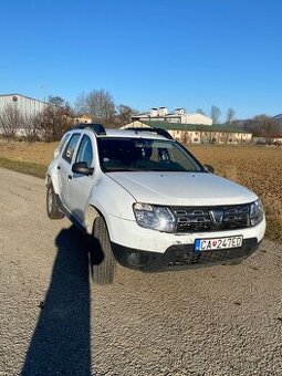 Dacia Duster 1.6b 80kw rv. 12/2017 nájazd 61Tkm plne pojazdé