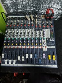 Soundcraft EFX8 mixpult