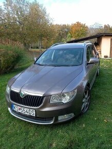 Škoda Superb Combi 2.0 TDI CR 140k Ambition DSG - 1