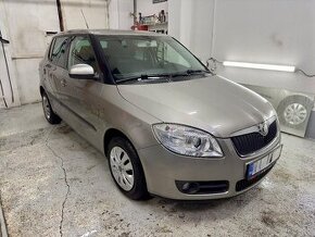 Škoda Fabia 2 1.2 HTP 51kw Sport line Top stav