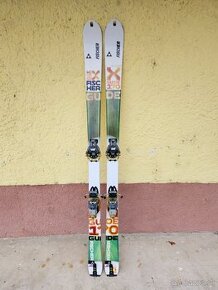 Skialpový set lyže Fischer 170cm,viazane Dynafit ,pásy