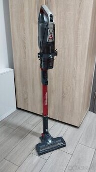 Tyčový vysávač hoover h free 500