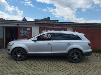 Predám Audi Q7 3.0tdi 176kw