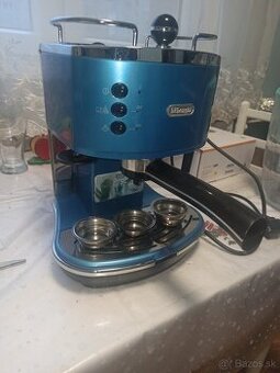 Predam kavovar Delonghi