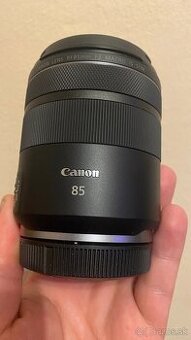 Canon RF 85 f2 STM - 1