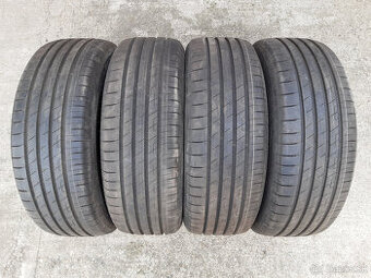 215/55 R18 -nové letné Good Year