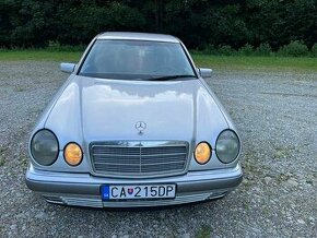 Mercedes benz w 210 300td