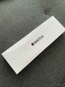 Apple Watch SE 2 GPS 40mm Midnight Aluminium Nové - 1