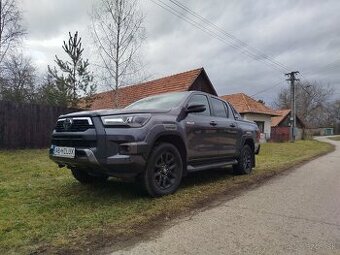 Toyota HILUX 2.8D 4D pick Up Double Cab - 1