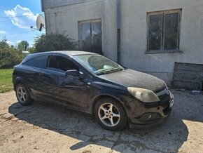 Opel astra 1.7 GTC - 1