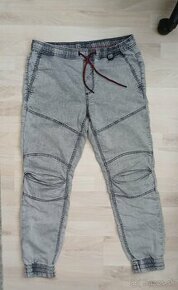 Cropp pánske jogger jeans M - 1