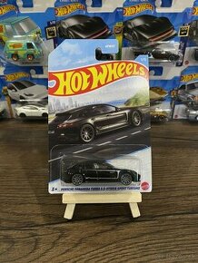 Hotwheels Luxury sedans - 1