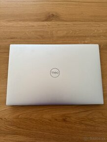 Dell XPS 15 / Core i7 / 1TB SSD / 32GB RAM / 4K / GTX1650TI