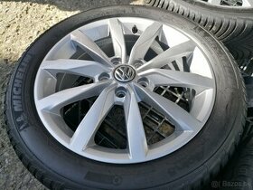 Alu sada = 5x112 = orig. VOLKSWAGEN = s pneu =205/50 R17