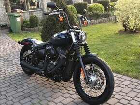 Harley Davidson Softail Street Bob