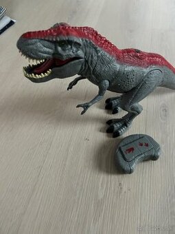 Dinosaurus na diaľkové ovládanie