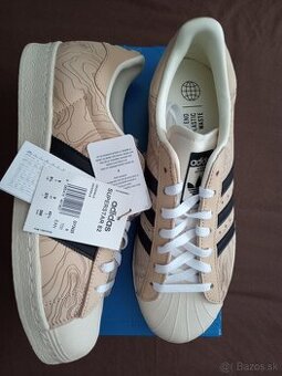 Adidas SuperStar 82