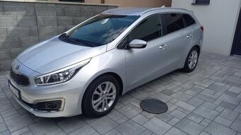 Kia ceed sw 1.6 crdi 100kw gold + navi