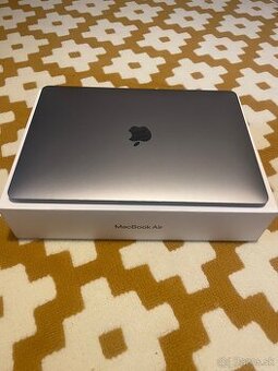 MacBook Air 2020 (Retina 13 - inch 2020)