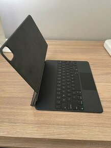 Apple Magic Keyboard iPad Pro 12.9" 2021 (6 th Gen), čierna