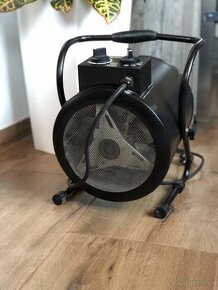 Elektrický ohrievač / vykurovací ventilátor