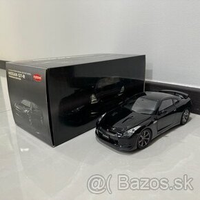 1:18 Kyosho Nissan GT-R R35 RHD Premium Edition