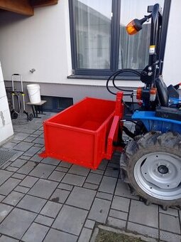 Transportný hydraulický box za traktor malotraktor