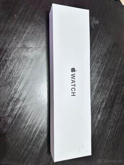 Apple Watch SE (2nd Gen) 44mm GPS - 1