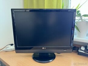 Monitor LG 22” s TV tunerom