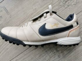 Topánky, botasky, kopačky Nike Ronaldo, vel. 36 - 1