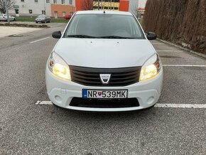 Dacia Sandero 1.2 16V - málo kilometrov, lacná údržba - 1