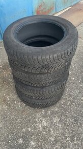 Pneumatiky 205/60 r16 NEXEN winguard zimne