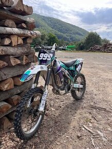 Kawasaki kxf250