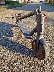 Mi Electric Scooter Pro 2